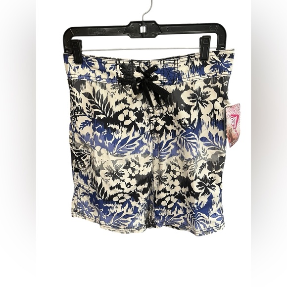 Kanu Surf Other - NWT Woman’s Board Shorts - Size 2 -